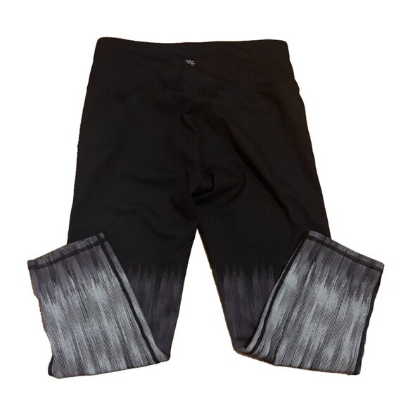 Athleta High Rise Lightning Chaturanga Capri Cropped Black Gray Womens Size S - Picture 2 of 5